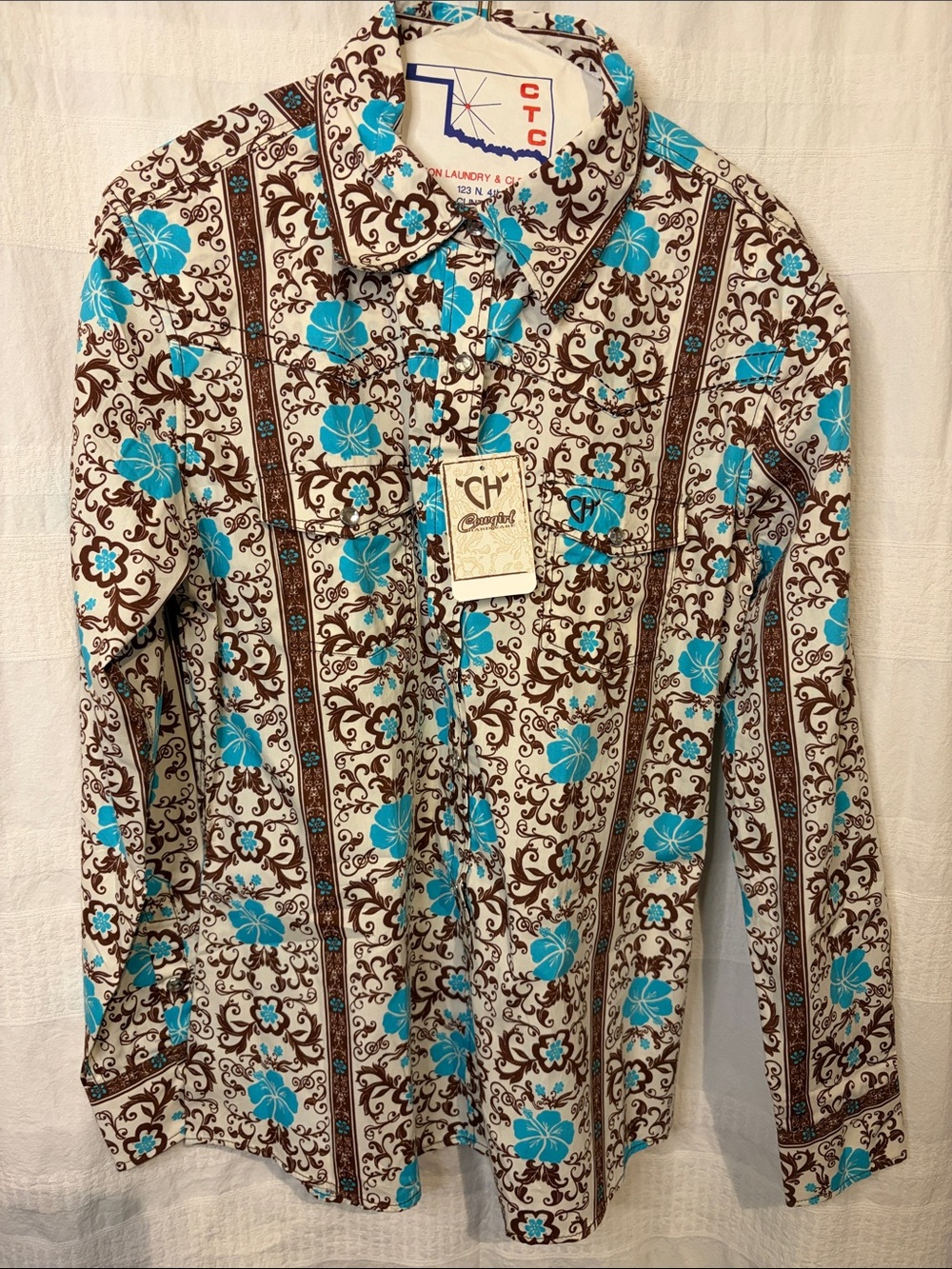 NWT Cowgirl hardware size large